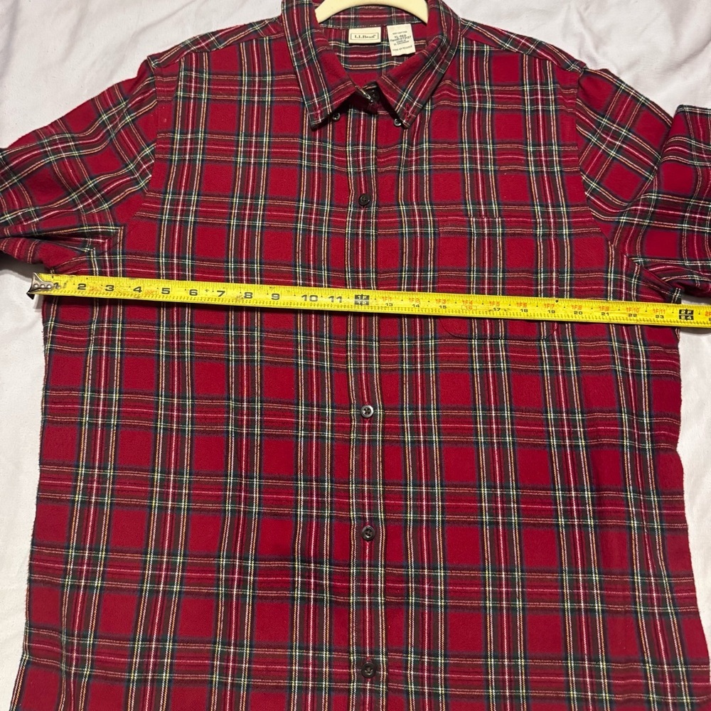 L.L. Bean Men's Red and Green Plaid Button Down Shirt - Picture 8 of 9